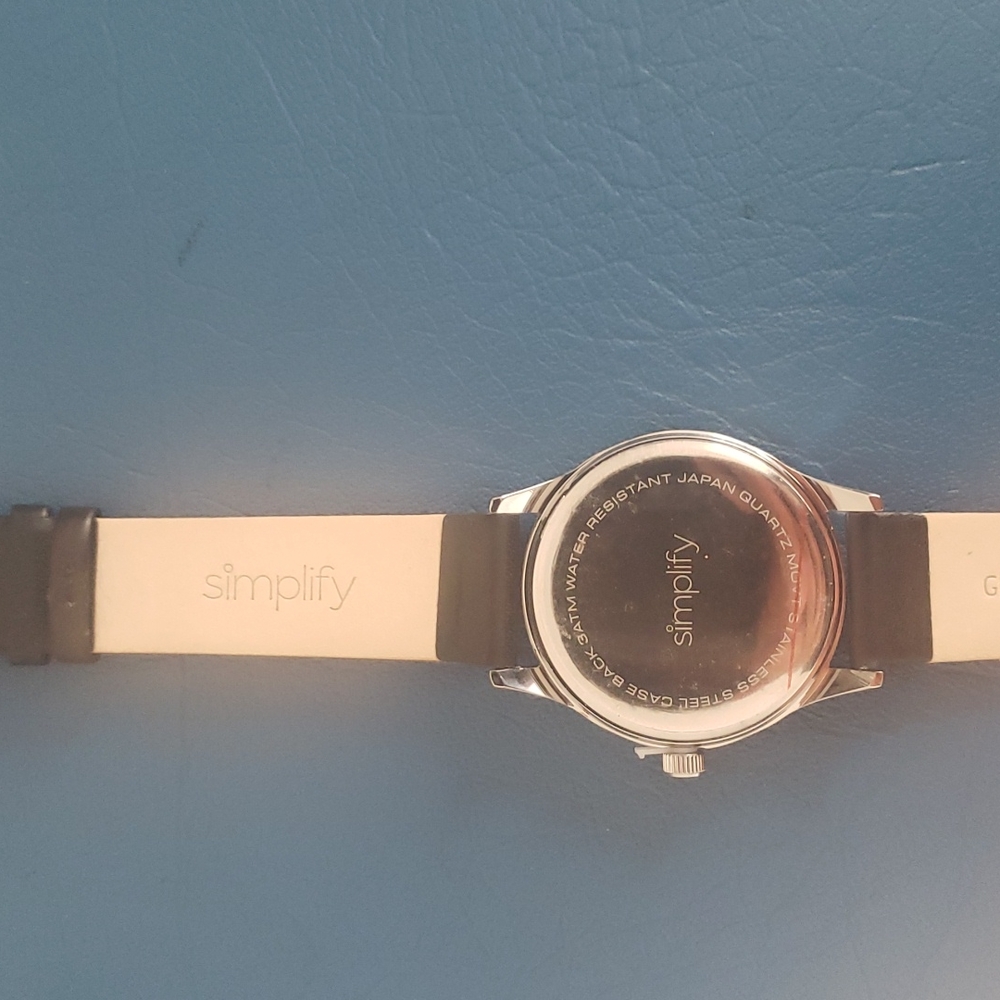 Simplify Leather Watch - Picture 3 of 4